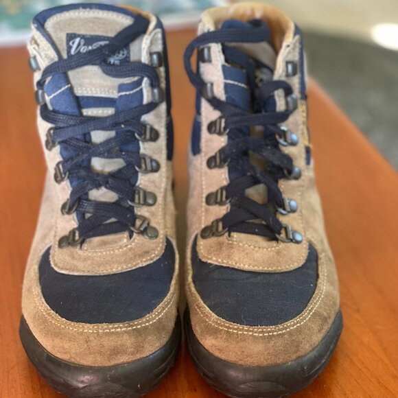Vasque Women's Hiking Boots - Tan and Navy - Picture 1 of 7